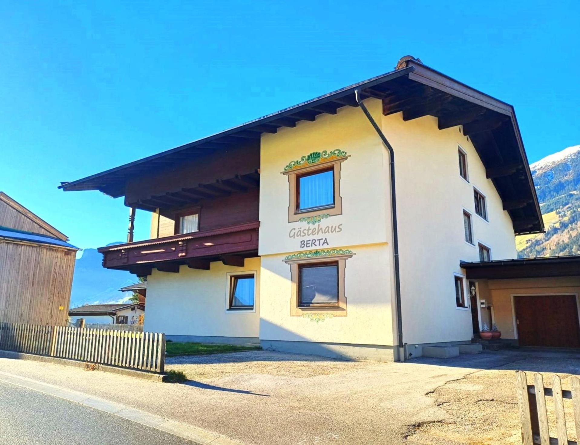 زيل أم زيلر Gaestehaus Berta المظهر الخارجي الصورة