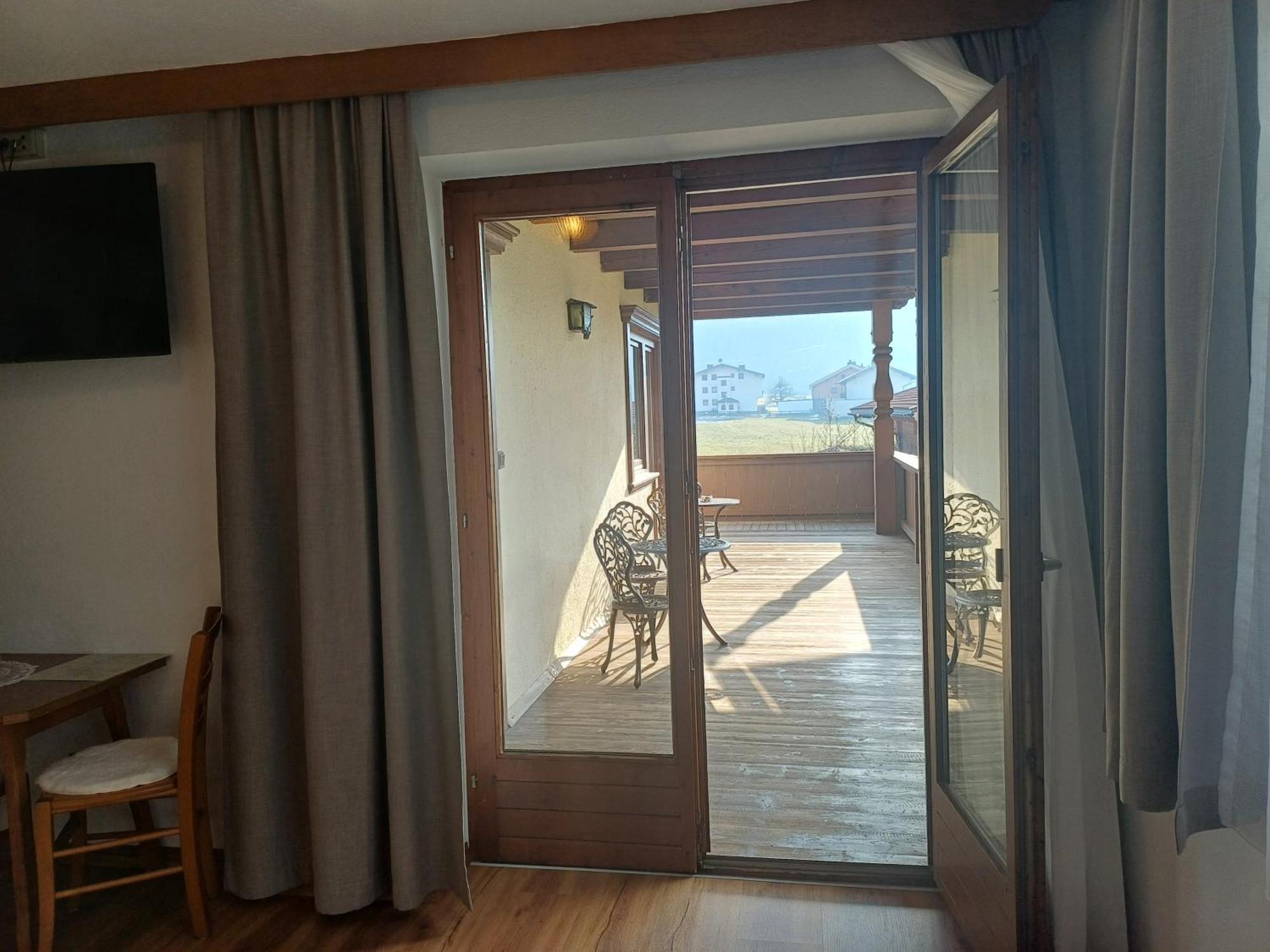 زيل أم زيلر Gaestehaus Berta الغرفة الصورة